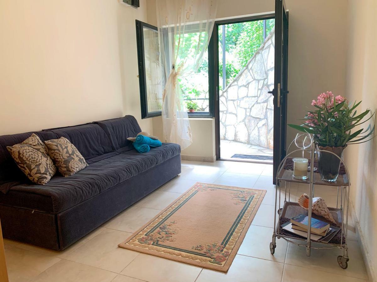 Villa Monte Boutique Apartments In 헤르섹 외부 사진