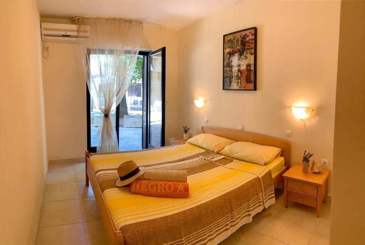 Villa Monte Boutique Apartments In 헤르섹 외부 사진